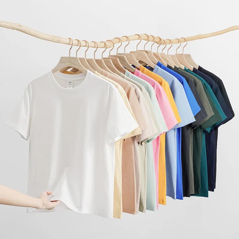 Koszulka unisex ze 100% bawełny – oddychająca i z możliwością personalizacji